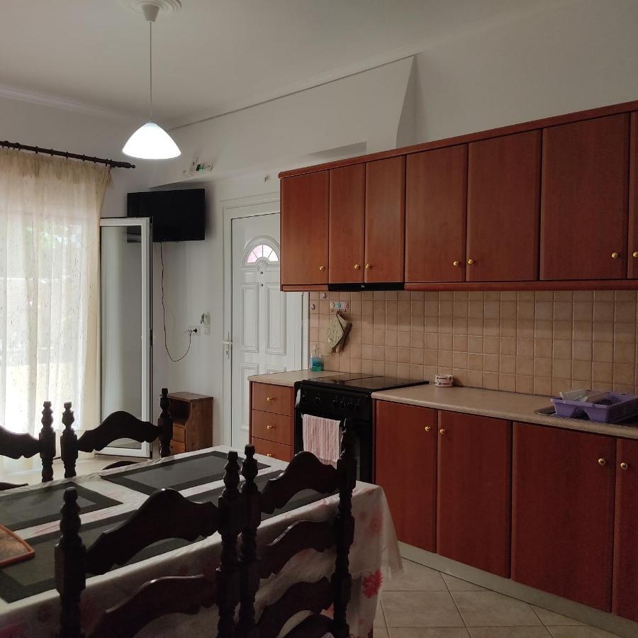 Ferienwohnung Nikolaou Thomas House Parga Exterior foto