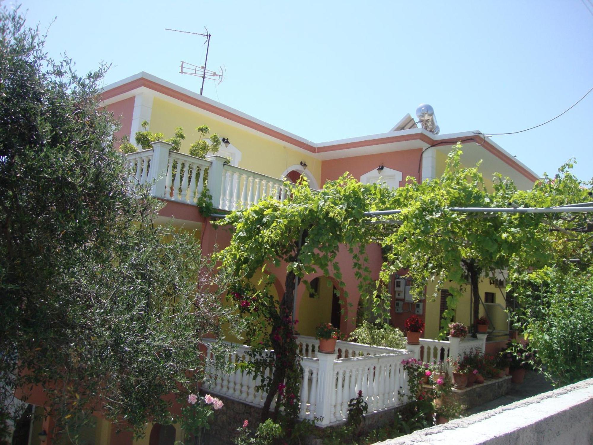 Ferienwohnung Nikolaou Thomas House Parga Exterior foto