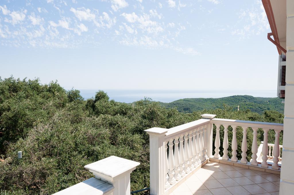 Ferienwohnung Nikolaou Thomas House Parga Exterior foto